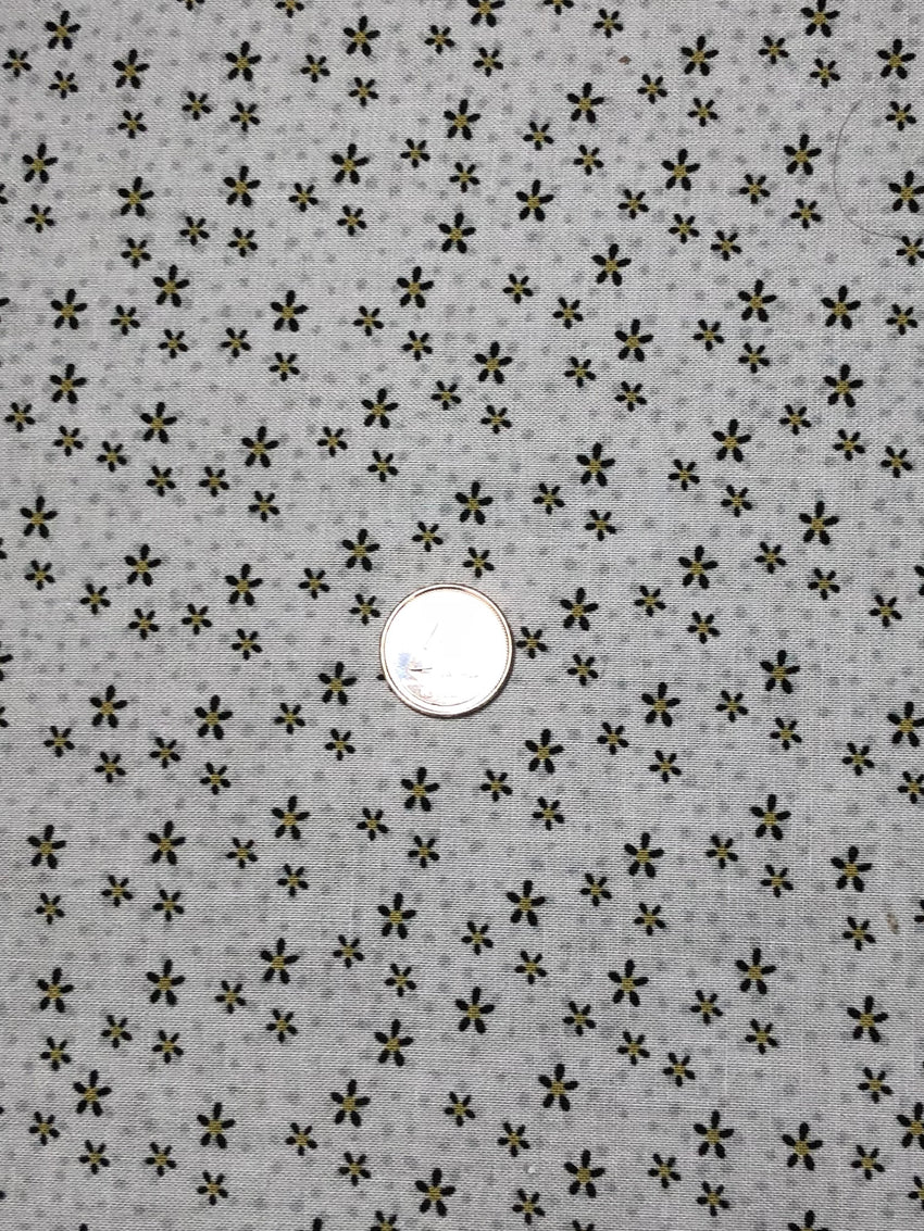 Quilting Fabric Lynette Anderson Mending Fences by Lecien # 35047-70